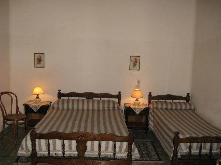 Plaza Hotel Capilla del Monte Bilik gambar